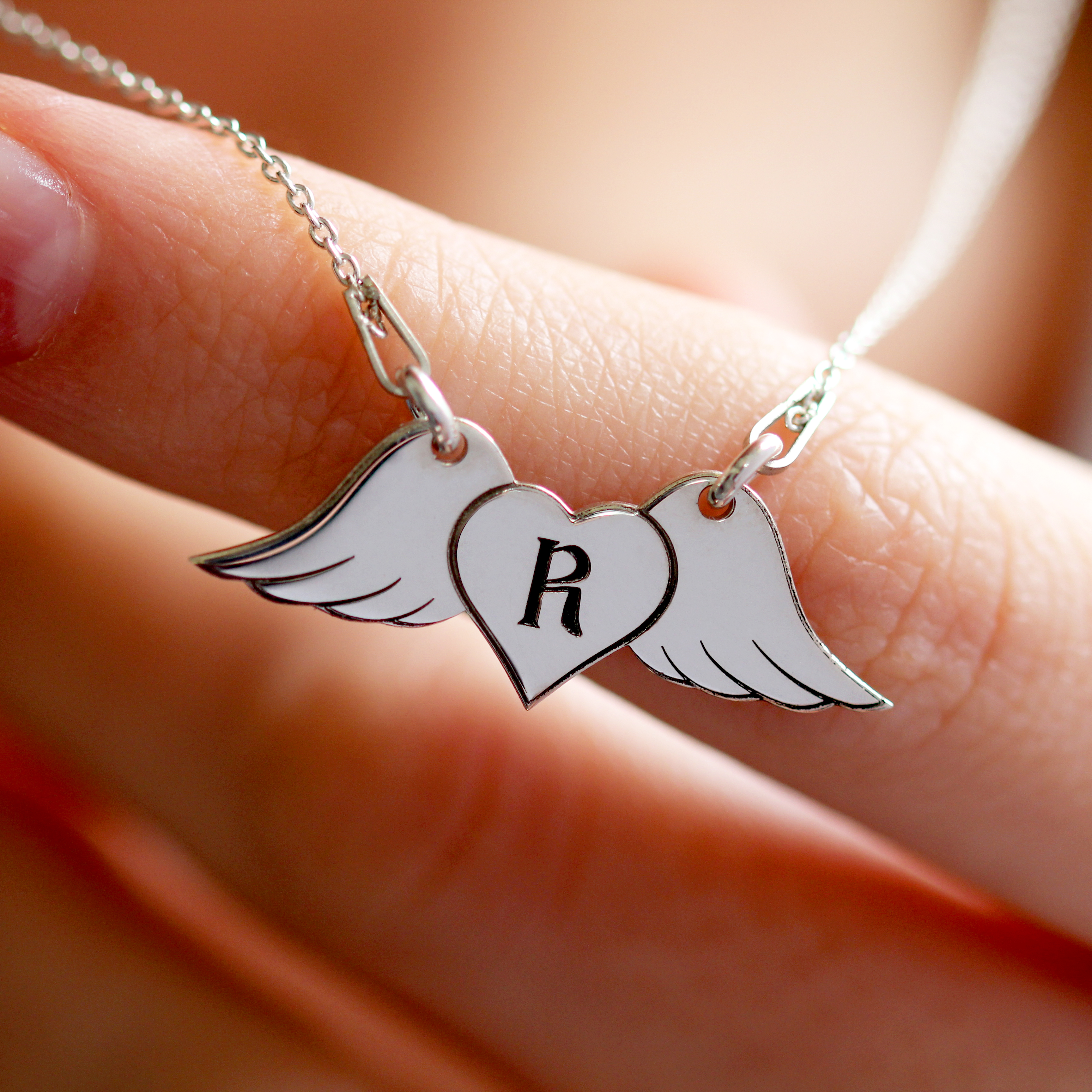 colier-argint-personalizat-aripi-inima